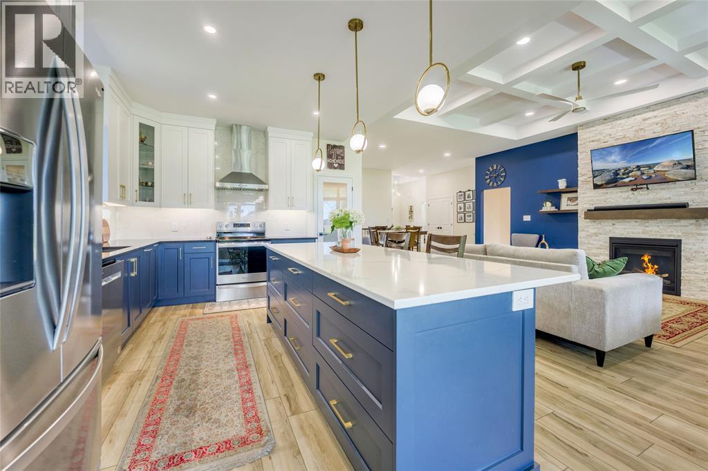 1035 Bratanek Boulevard Property Photo 18