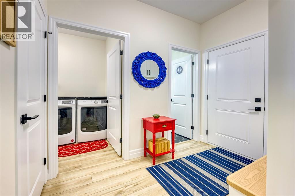 1035 Bratanek Boulevard Property Photo 30