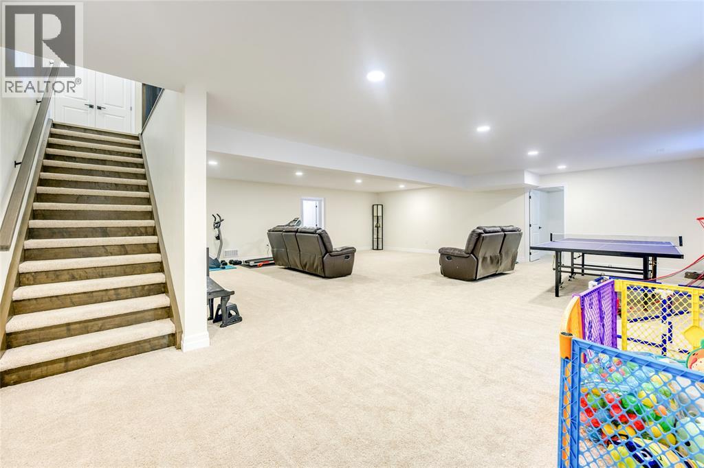 1035 Bratanek Boulevard Property Photo 34