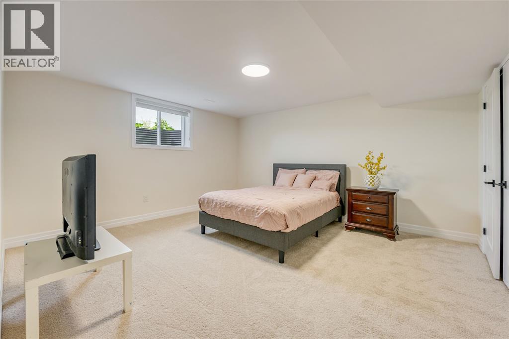1035 Bratanek Boulevard Property Photo 36