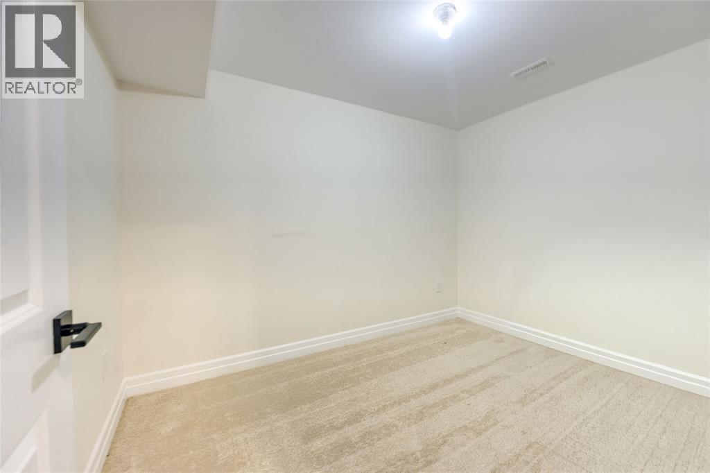 1035 Bratanek Boulevard Property Photo 37