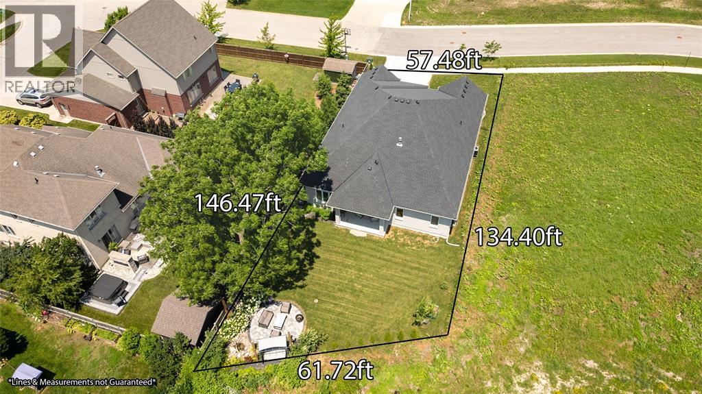 1035 Bratanek Boulevard Property Photo 44