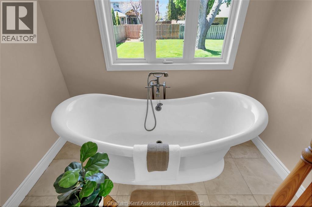 27 Cramar Crescent Property Photo 21