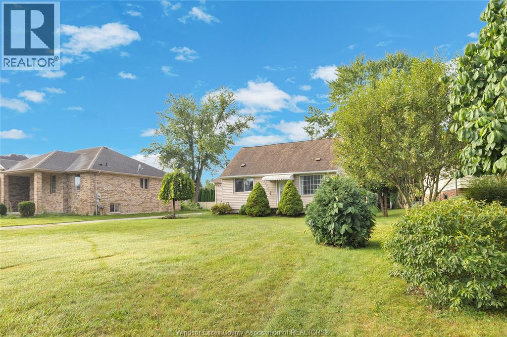 1262 Reaume Road Property Photo 4