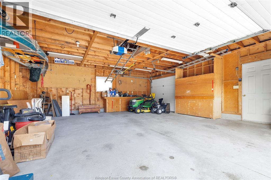1262 Reaume Road Property Photo 8