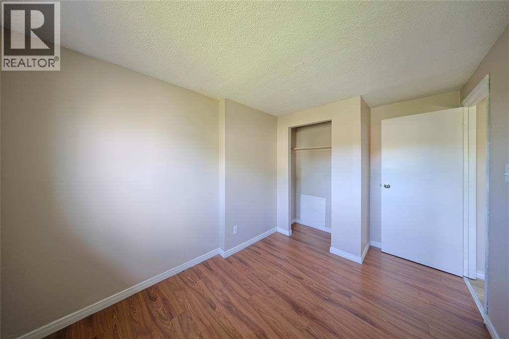253 Hampton Avenue Property Photo 22