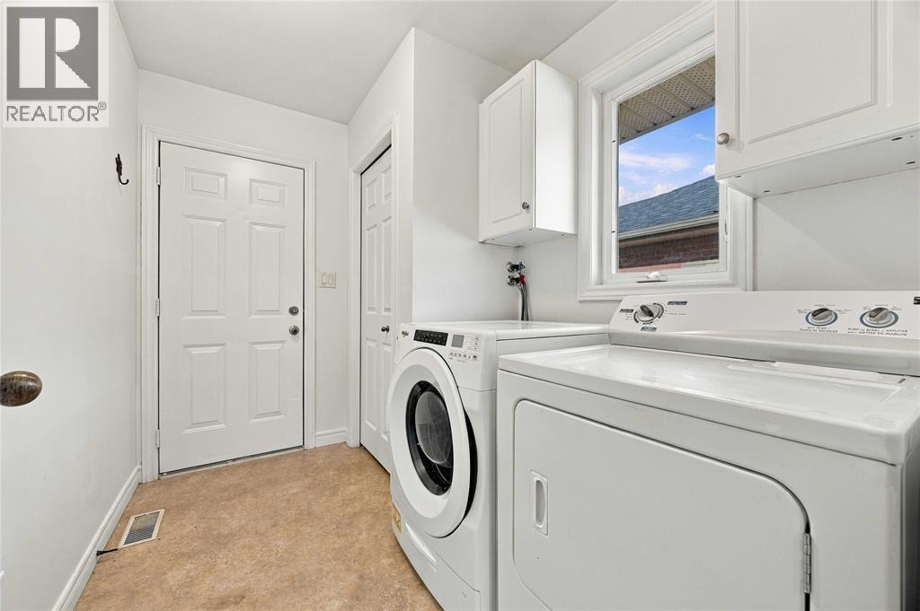 612 Graycliff Drive Property Photo 15