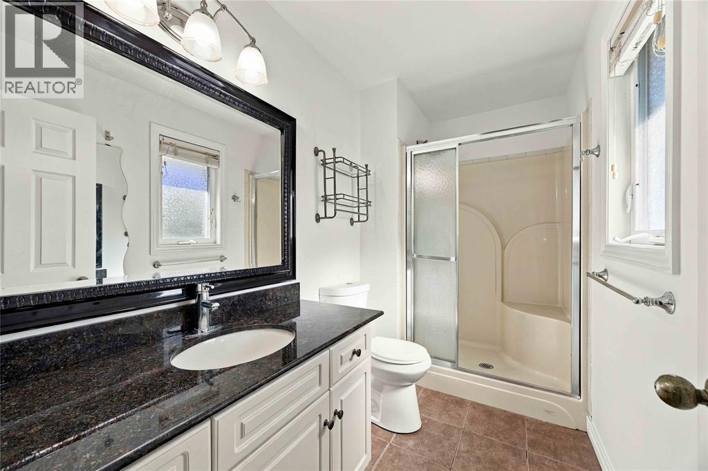 612 Graycliff Drive Property Photo 17