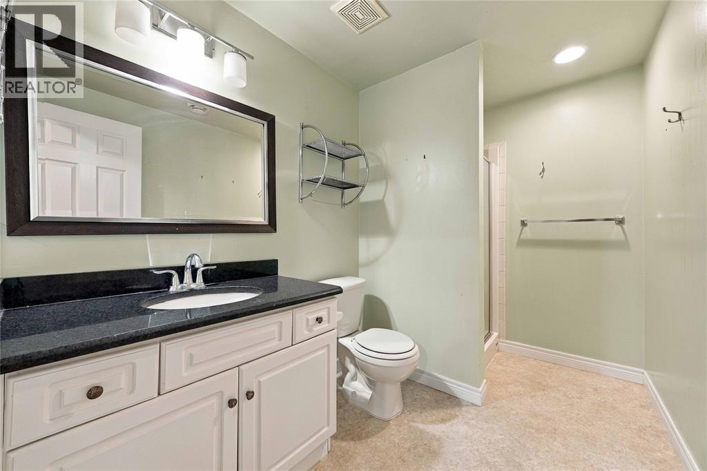 612 Graycliff Drive Property Photo 27
