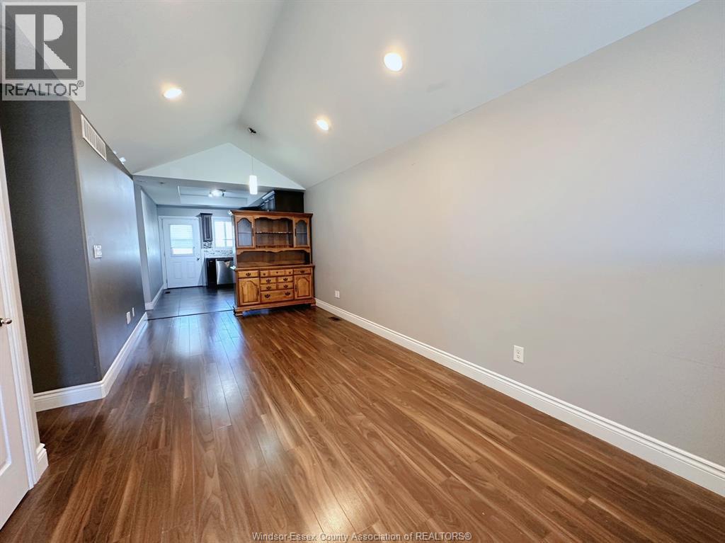 1977 Northway Avenue Unit# Upper Property Photo 3
