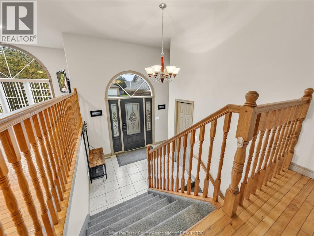 9 Lyle Street Property Photo 2