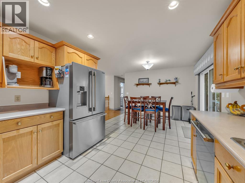 9 Lyle Street Property Photo 10