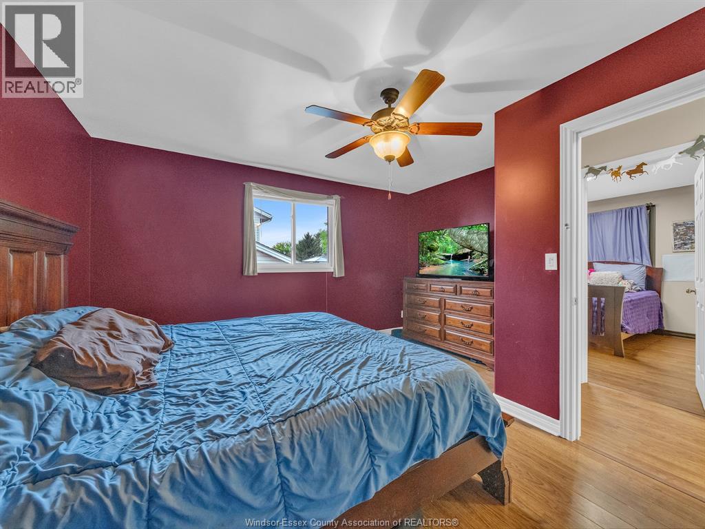9 Lyle Street Property Photo 18