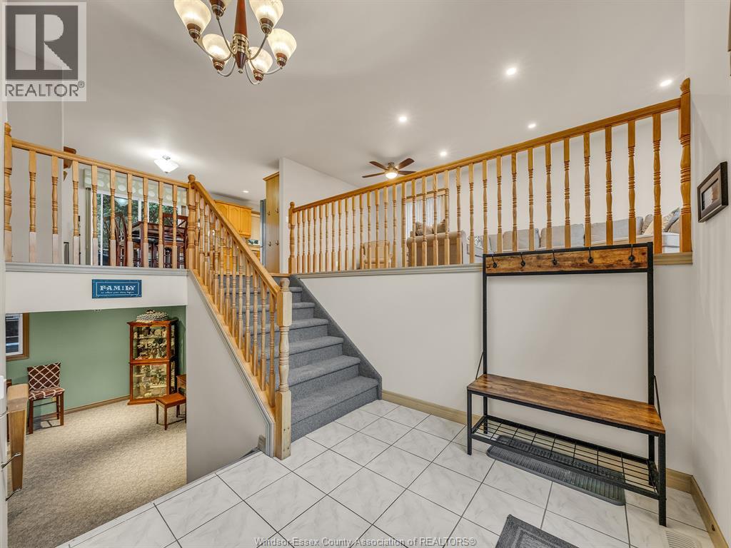 9 Lyle Street Property Photo 20