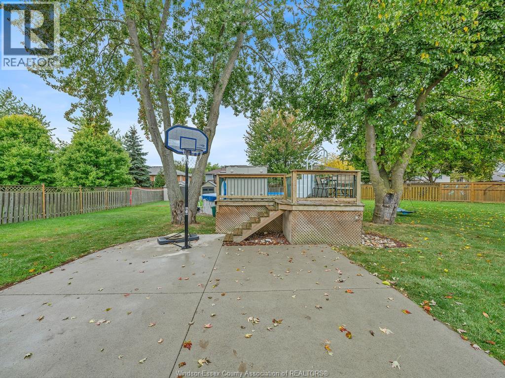 9 Lyle Street Property Photo 38