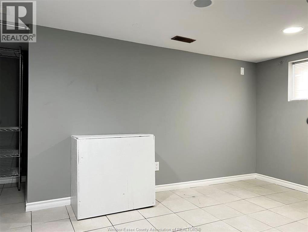 2316-2318 Chilver Property Photo 15
