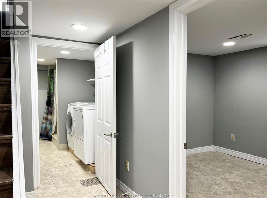 2316-2318 Chilver Property Photo 29