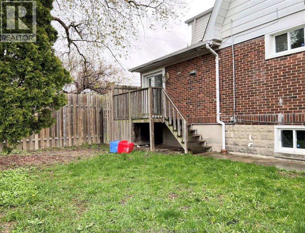 2316-2318 Chilver Property Photo 35