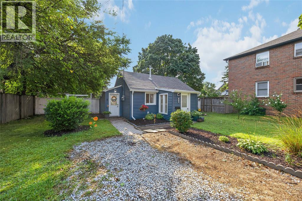 410 LYDIA STREET Property Photo 1