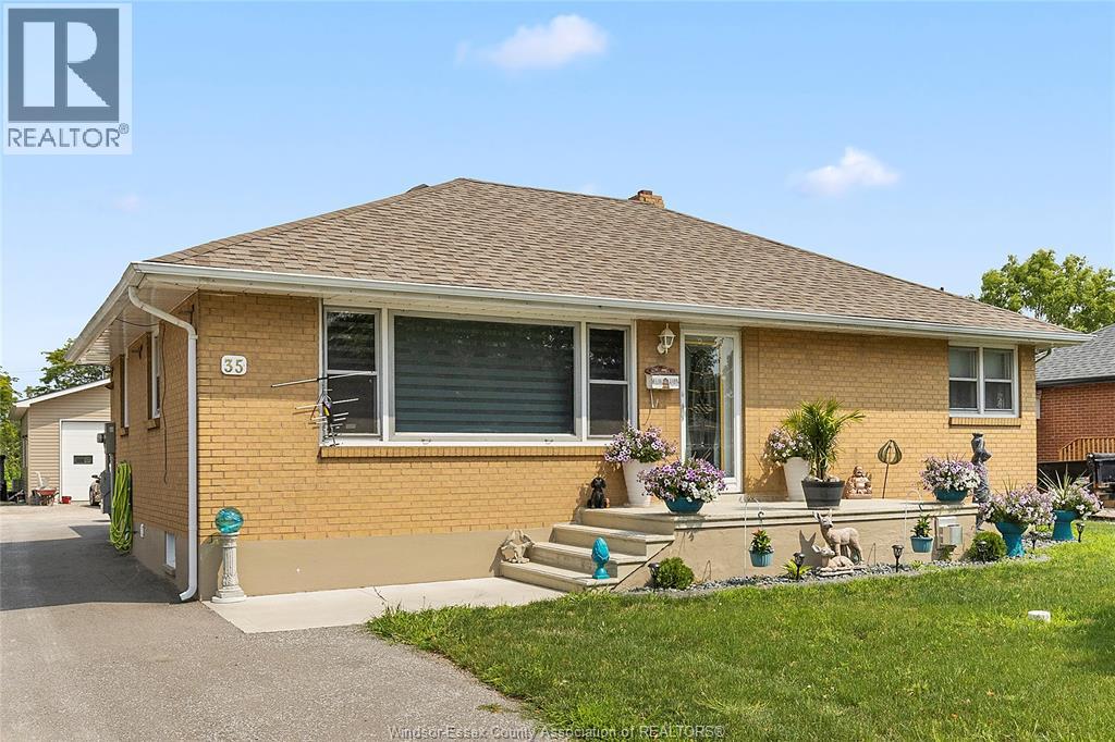 35 VICTORIA STREET South Unit# LOWER