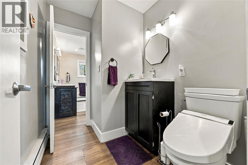 1186 St. Clair Parkway Property Photo 21
