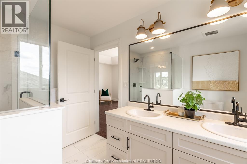 115 Davis Street Property Photo 11