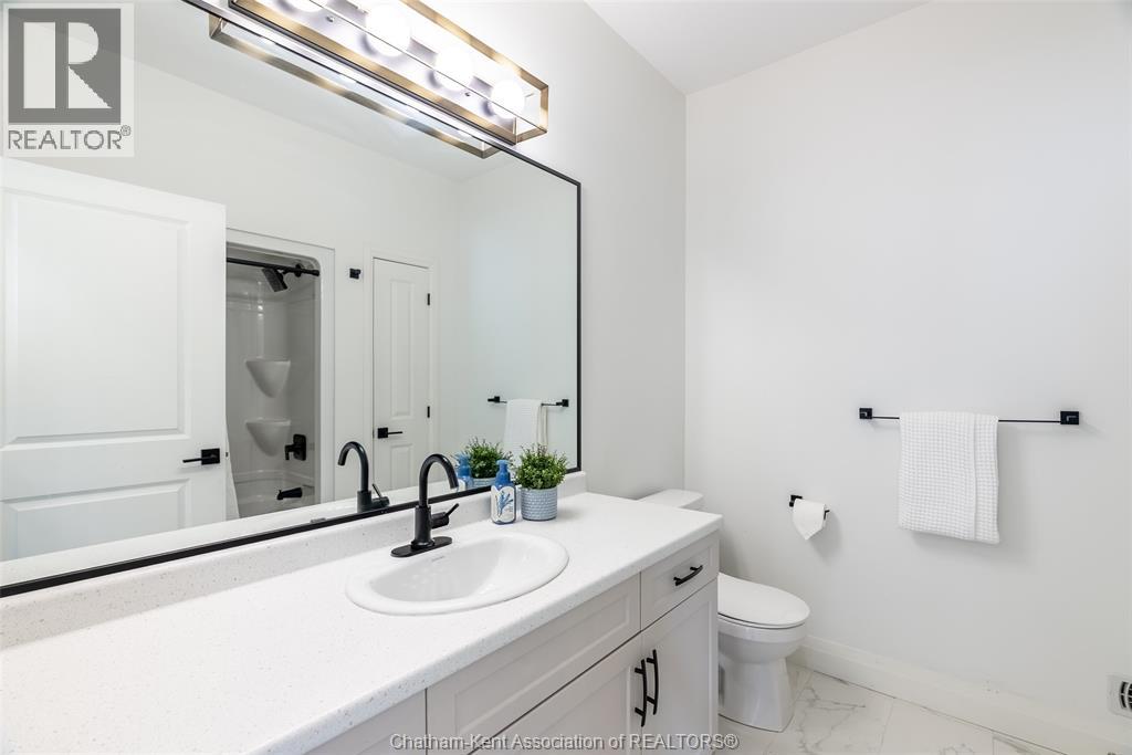 115 Davis Street Property Photo 22