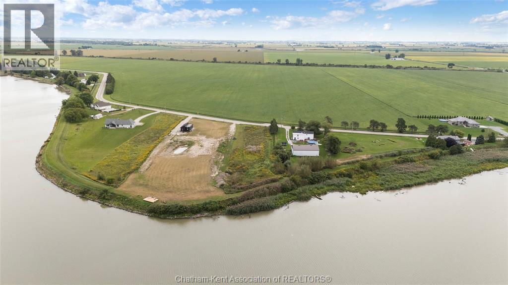5269 Tecumseh Line Property Photo 5