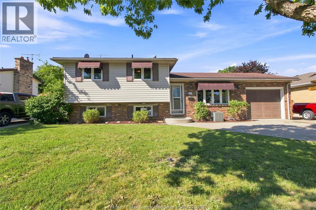 1085 WATSON Property Photo 1