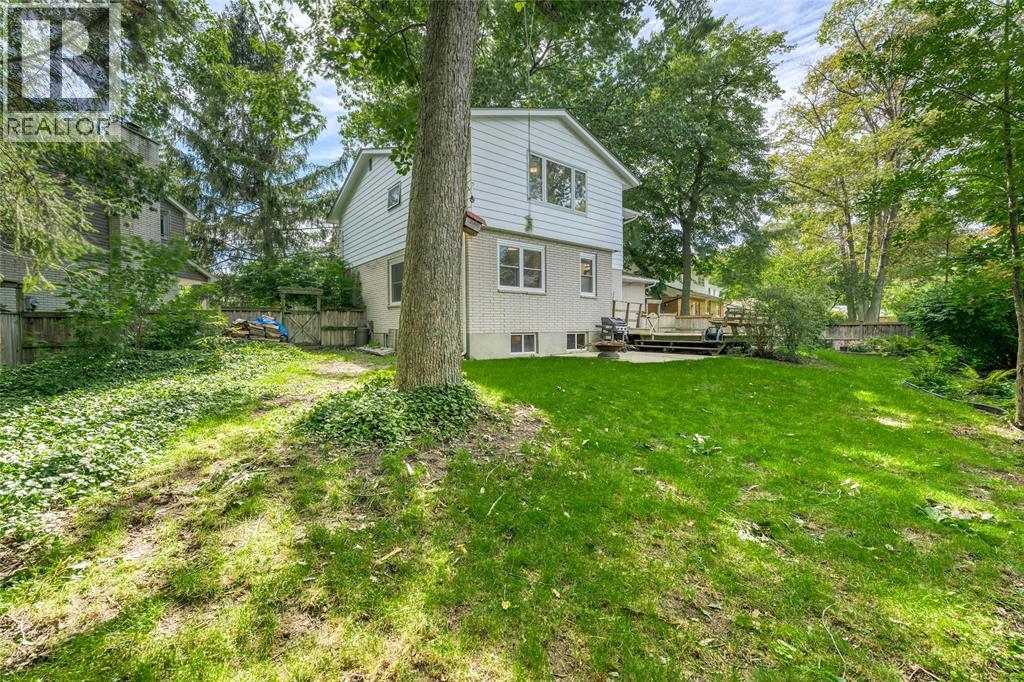 1354 Severin Drive North Property Photo 8