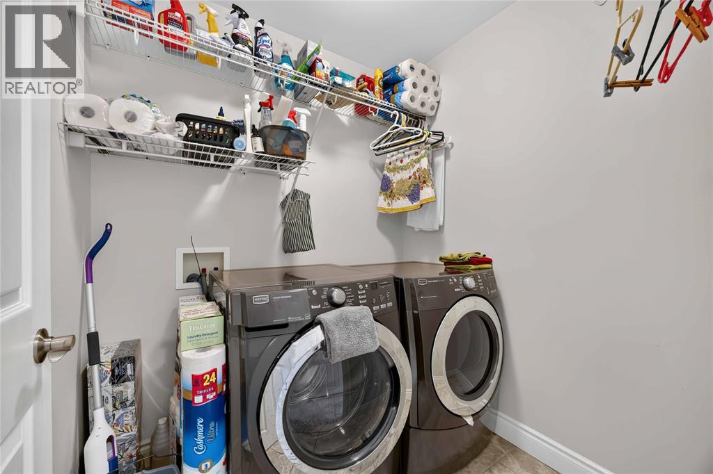 821 Carriage Way Property Photo 24