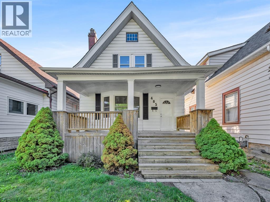 485 Mcewan Avenue Property Photo 1