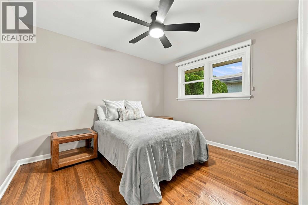 6 Massey Crescent Property Photo 12