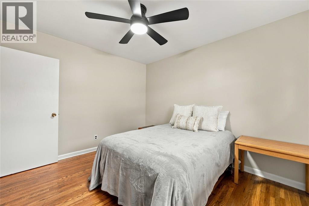 6 Massey Crescent Property Photo 14