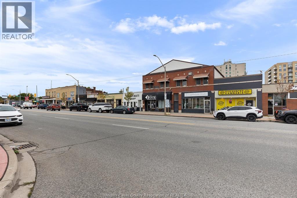 4774-4780 Wyandotte Street West Property Photo 3