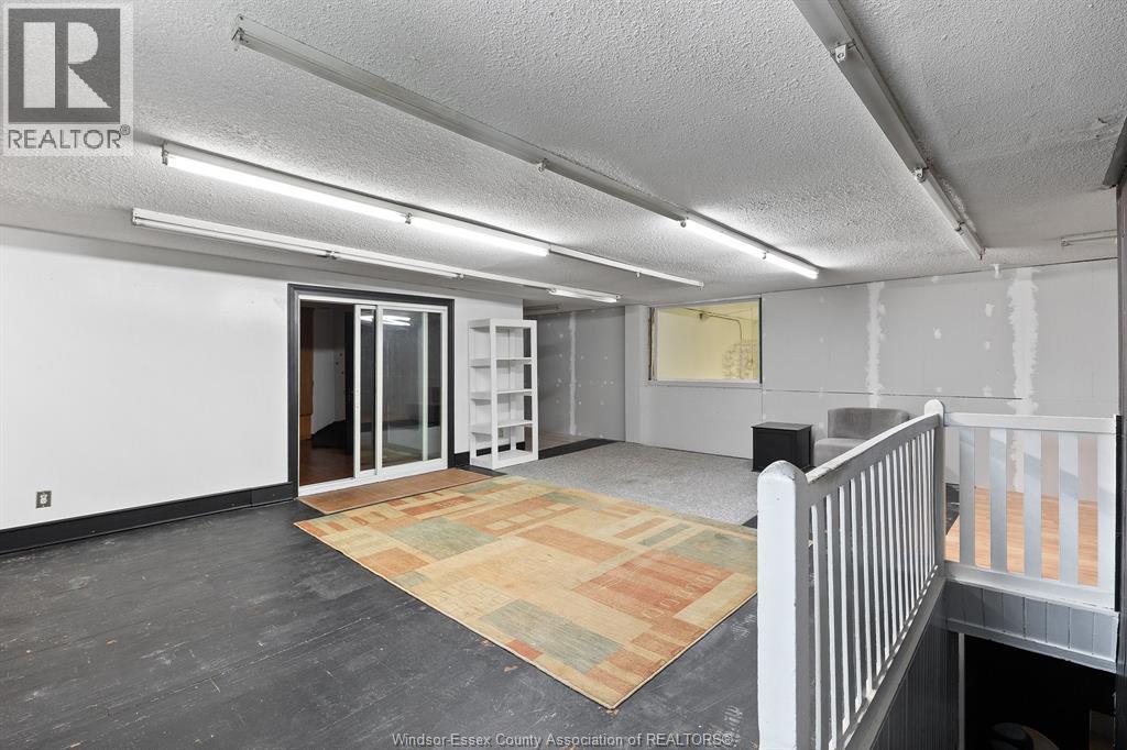 4774-4780 Wyandotte Street West Property Photo 26