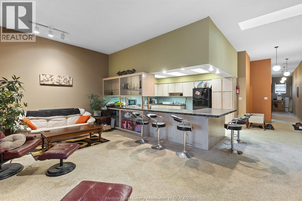 4774-4780 Wyandotte Street West Property Photo 30