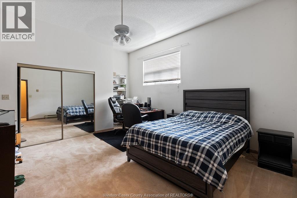 4774-4780 Wyandotte Street West Property Photo 39