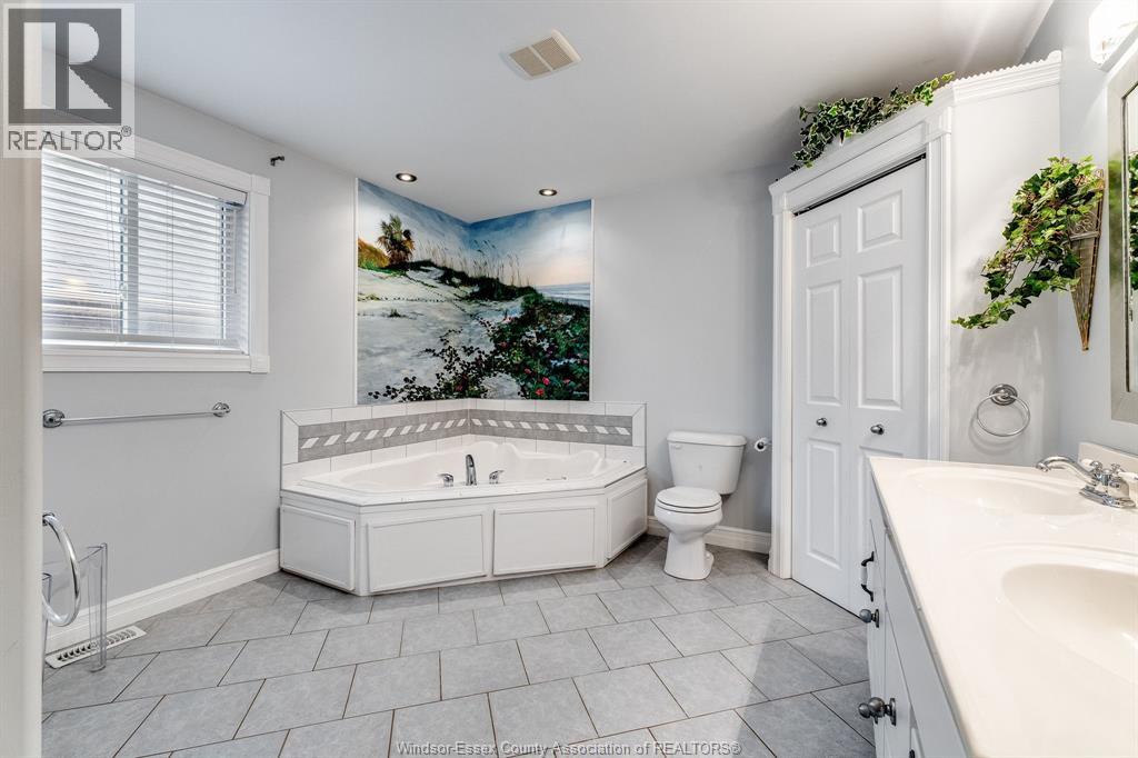 35 Normandy Avenue Property Photo 18