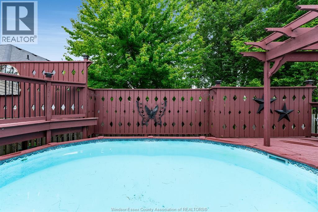35 Normandy Avenue Property Photo 45