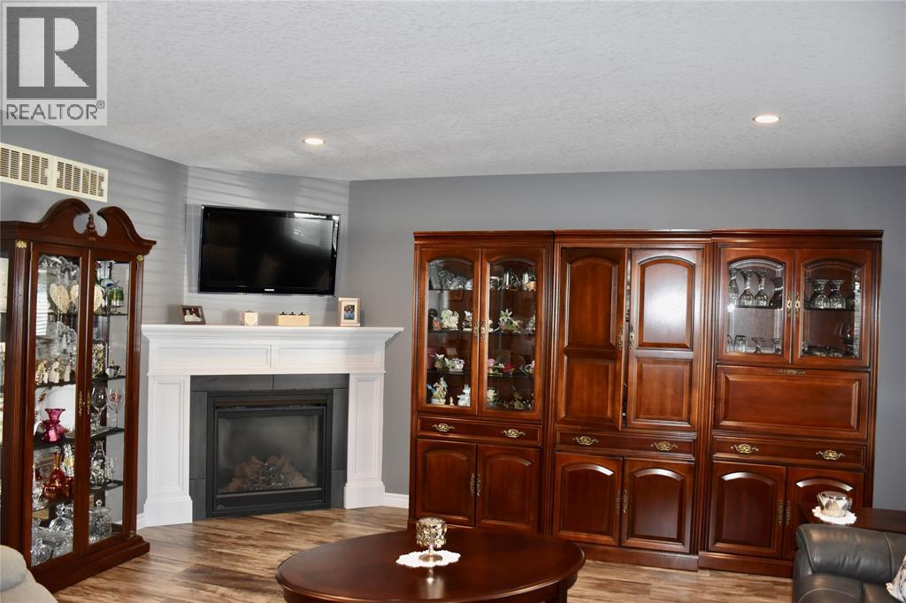 5600 Blackwell Sideroad Unit# 410 Property Photo 11