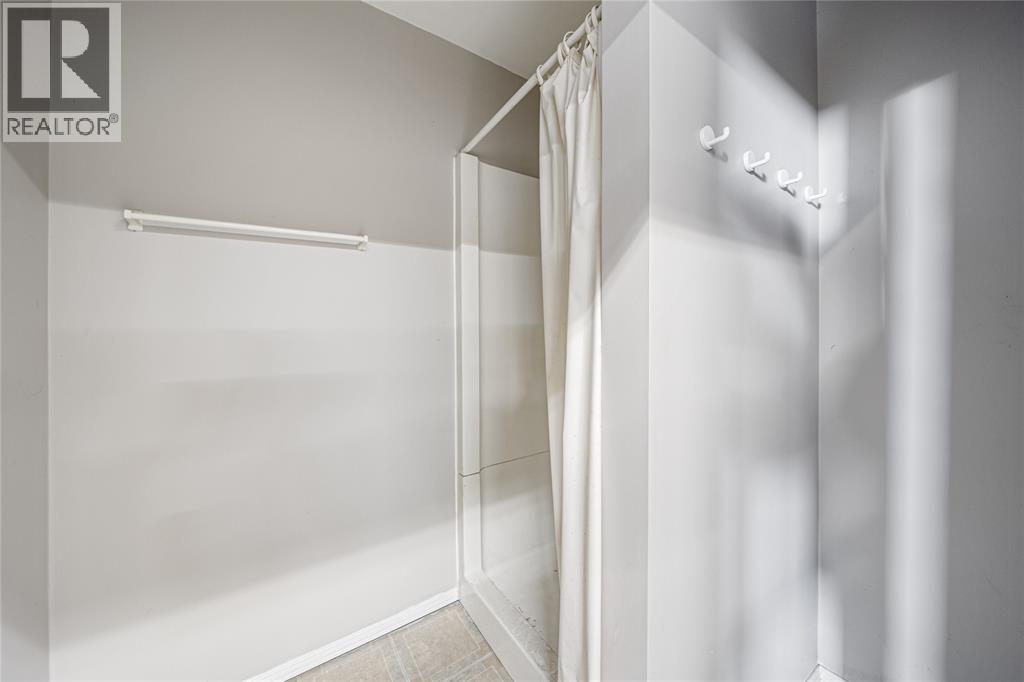 264 Tecumseh Street Property Photo 19