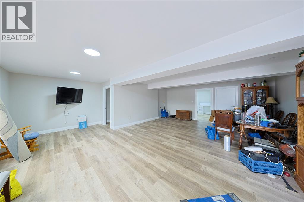 264 Tecumseh Street Property Photo 25