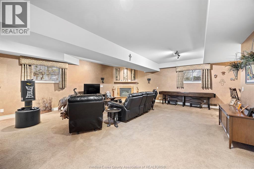 12123 Cranbrook Property Photo 16