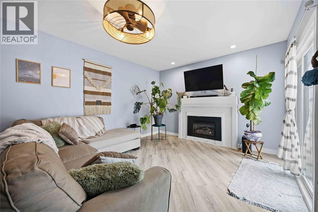 1006 Salisbury Street Property Photo 12