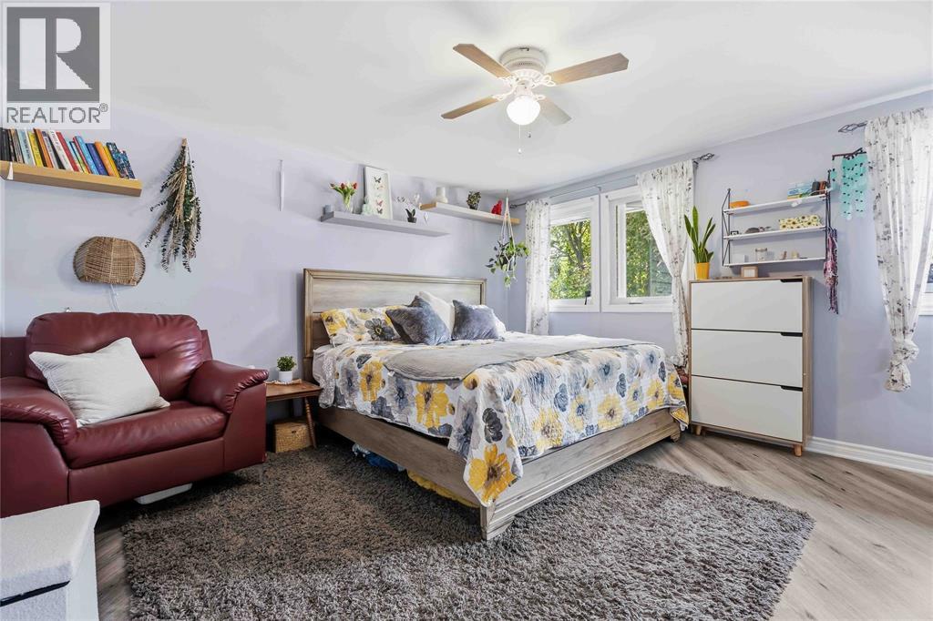 1006 Salisbury Street Property Photo 25