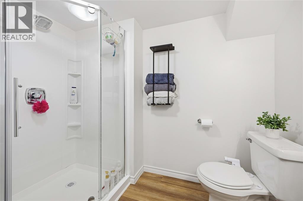 1006 Salisbury Street Property Photo 45