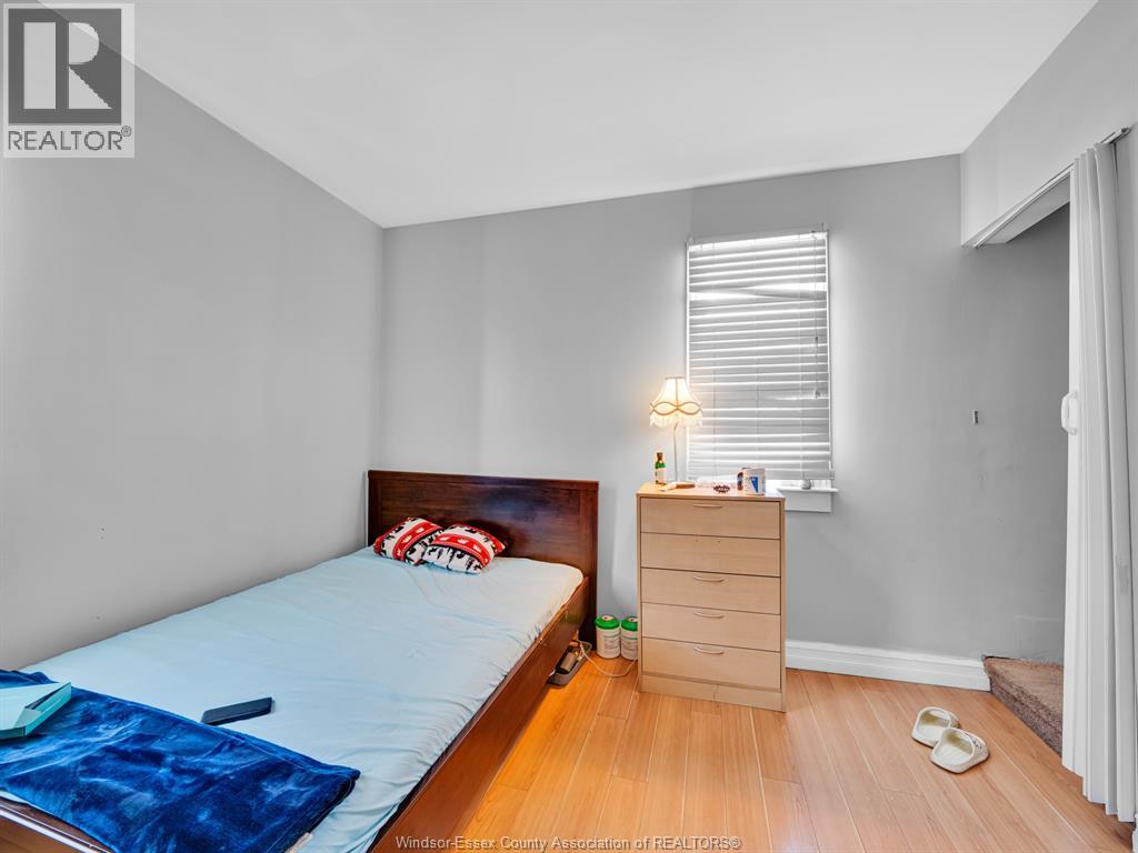 3329 Sandwich Street Property Photo 21