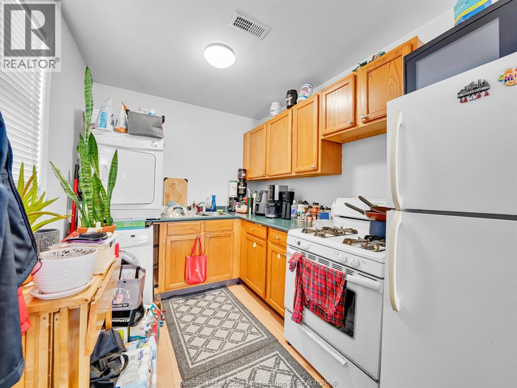 3329 Sandwich Street Property Photo 40