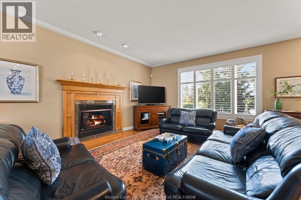 24 Sandy Lake Property Photo 6